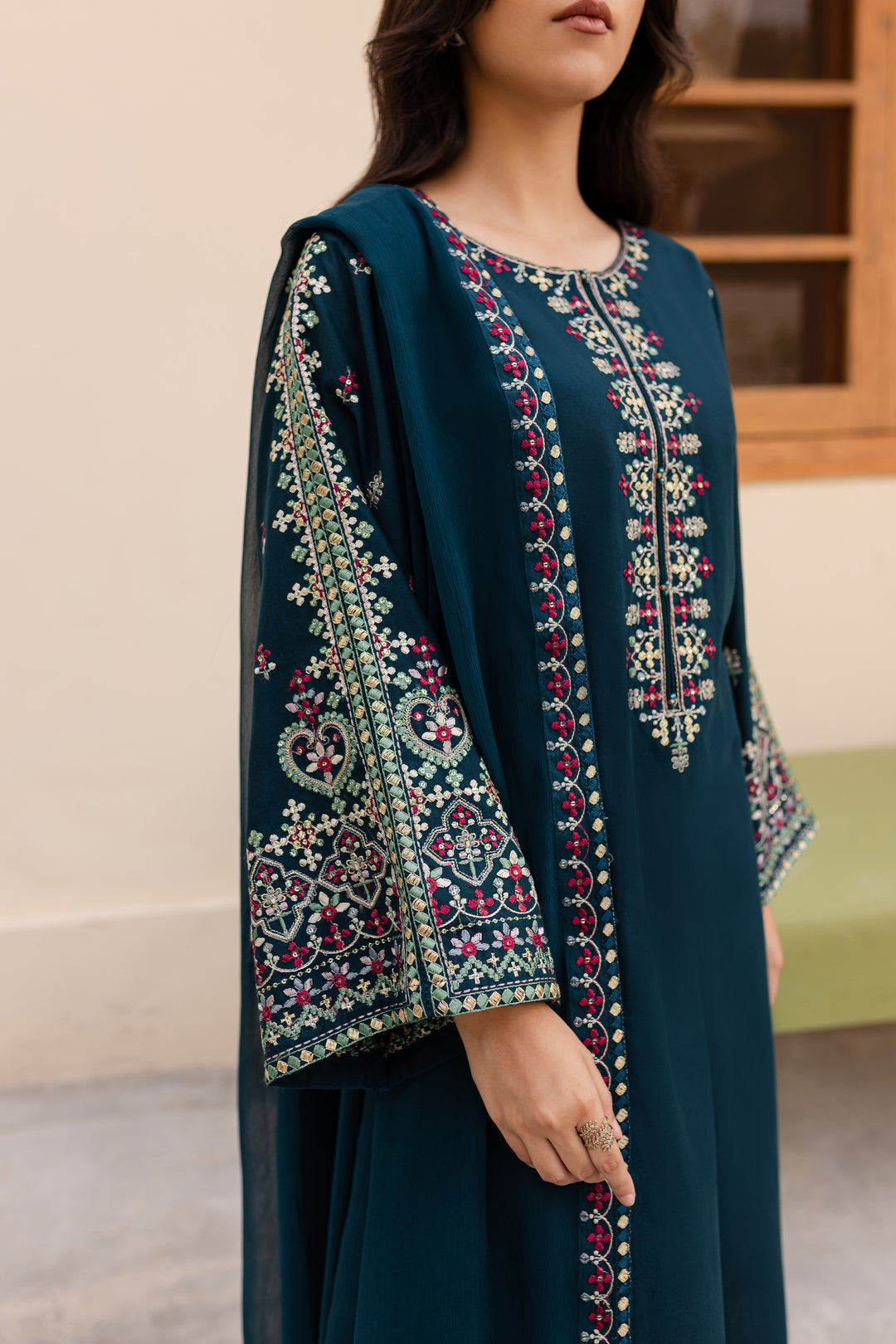 Batik Unstitched Luxury Dhanak Heavy Embroidered 3PC Suit
