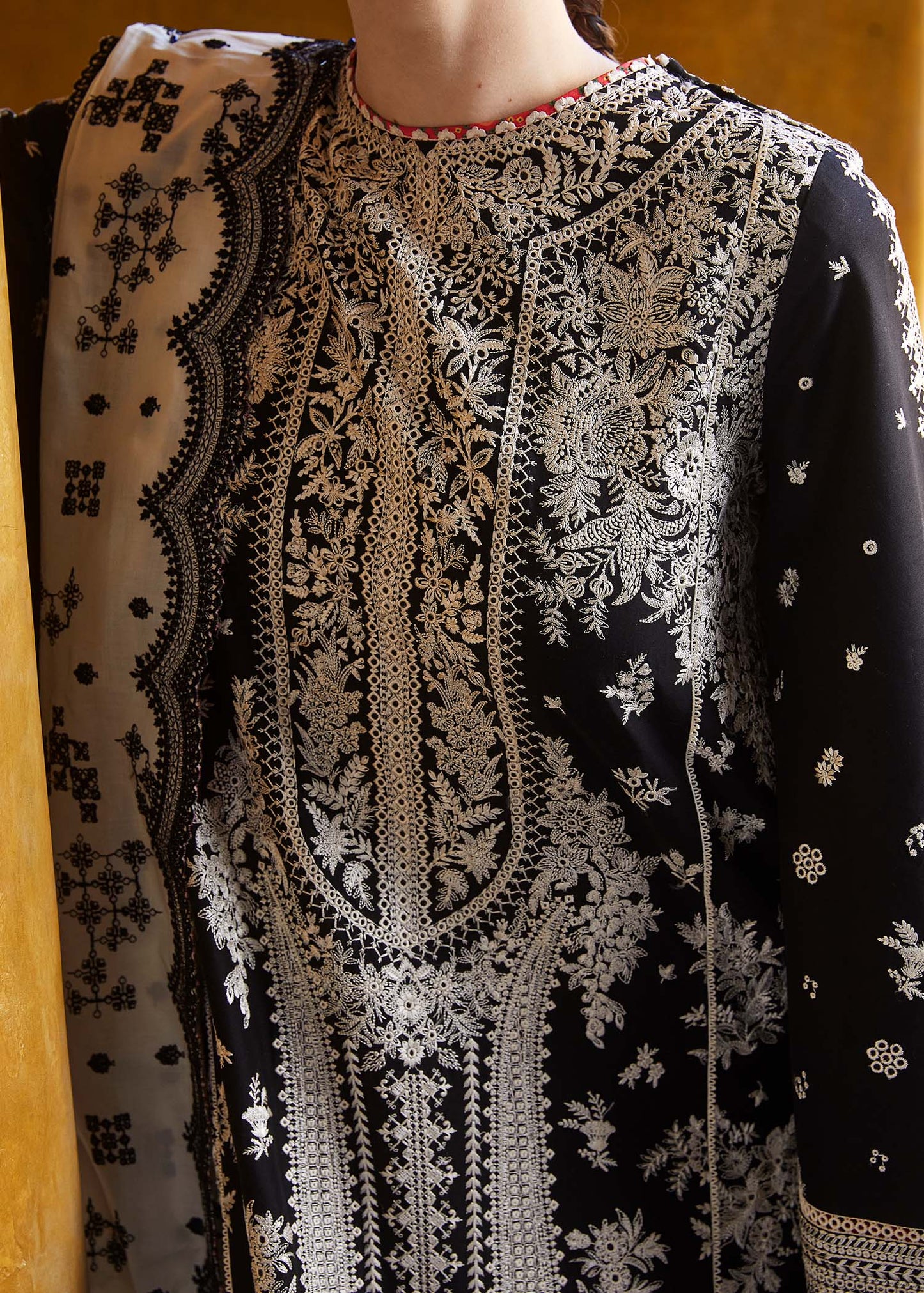 Hussain Rehar Unstitched Luxury Dhanak Heavy Embroidered 3PC Suit
